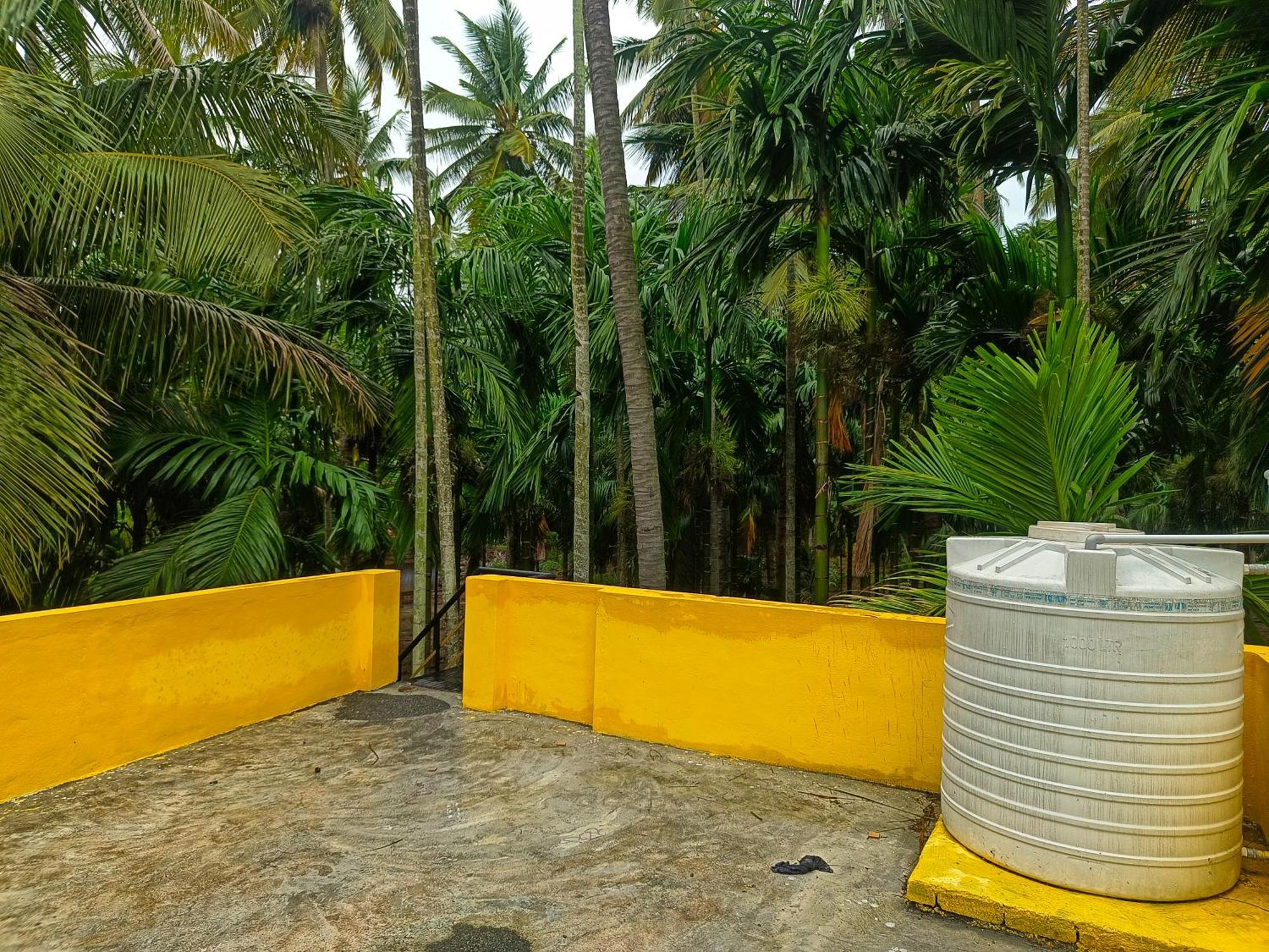 Shivalaya Farmstay Located Amdist Coconut Farm With River Access Near Isha,Adiyogi,Siruvani Alāndurai Екстериор снимка